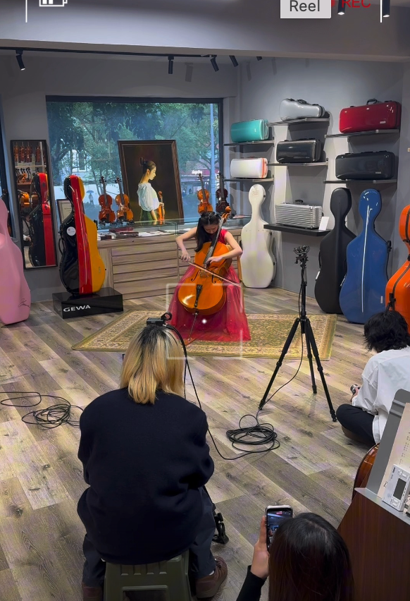 喜弦2026最可愛大提琴代言人🥰